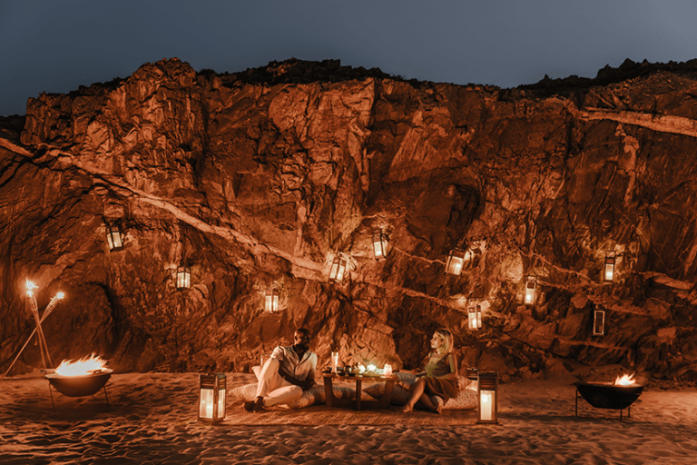 DINNER FOR TWO UNDER A THOUSAND STARS